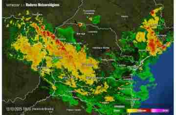 Volume de chuva já passou de 100 mm em cidades do Oeste do Paraná nesta sexta-feira